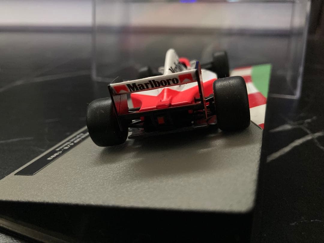 マクラーレン　MP4/8 マルボロ仕様　セナ　F1マシンコレクション
