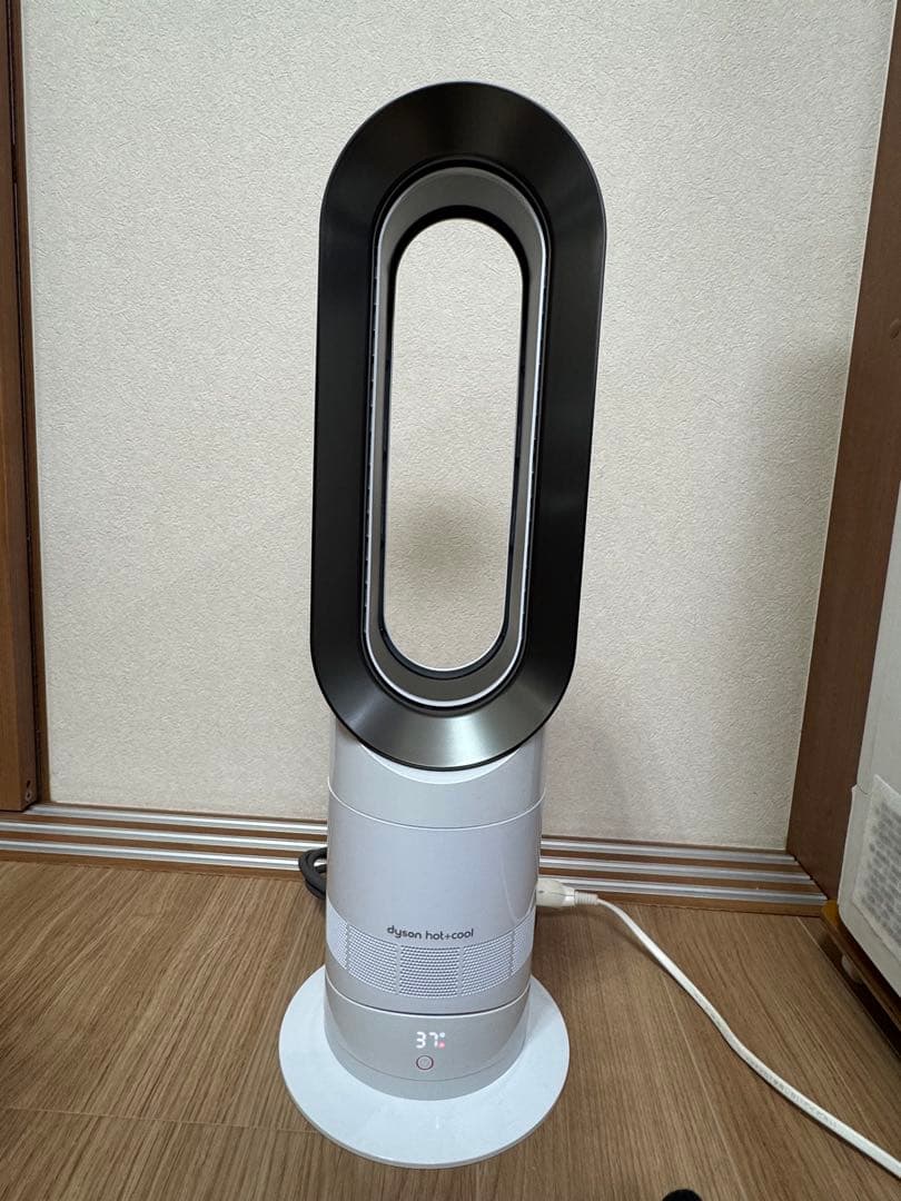 ダイソンホットアンドクールAM09中古