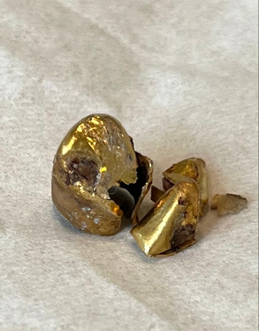 金　破片 約1cm