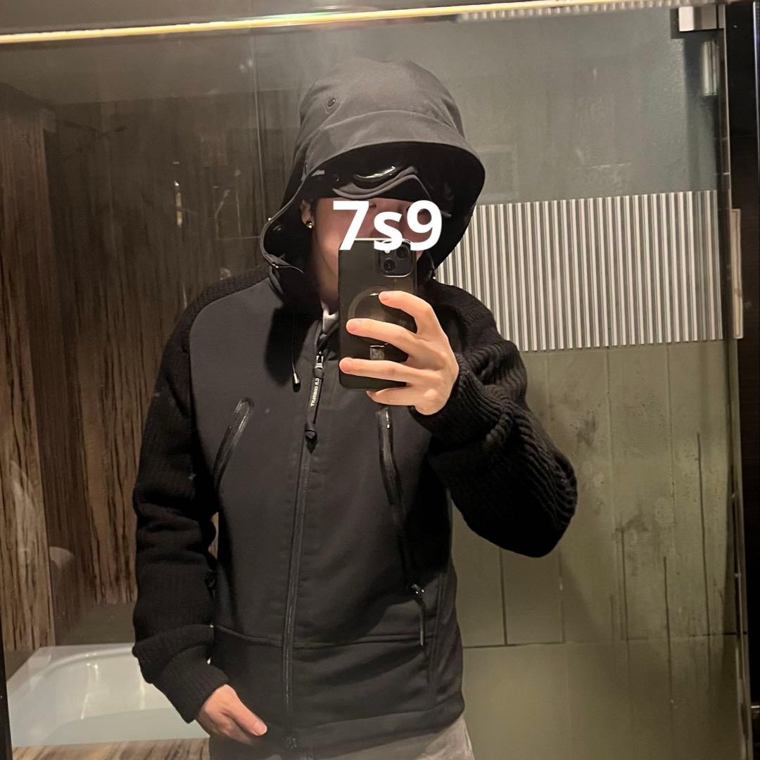 こ*ー様 C.P.COMPANY ブラック00‘s GOGGLE JACKET
