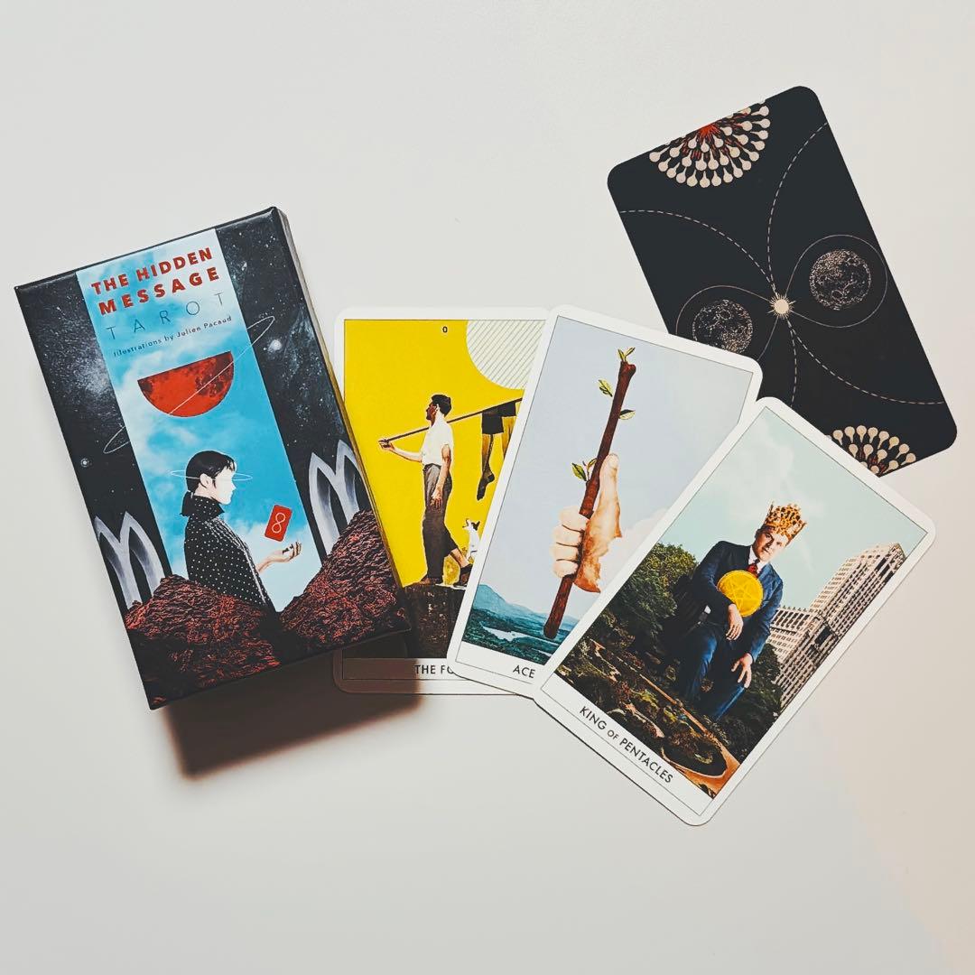 【美品・正規品】The Hidden Message Tarot Deck