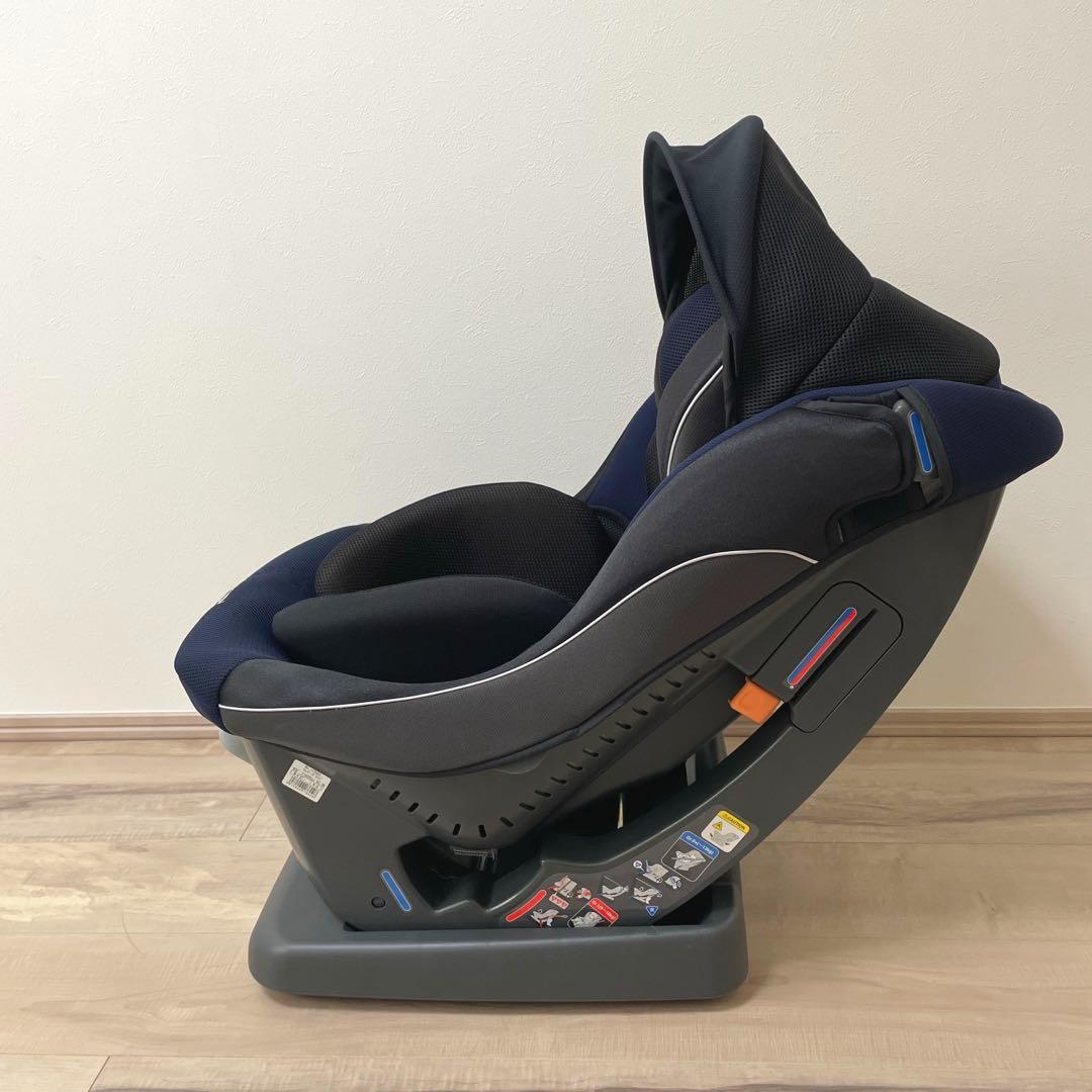 【美品】コンビ 　チャイルドシート　　Combi　ウィゴーグランデ