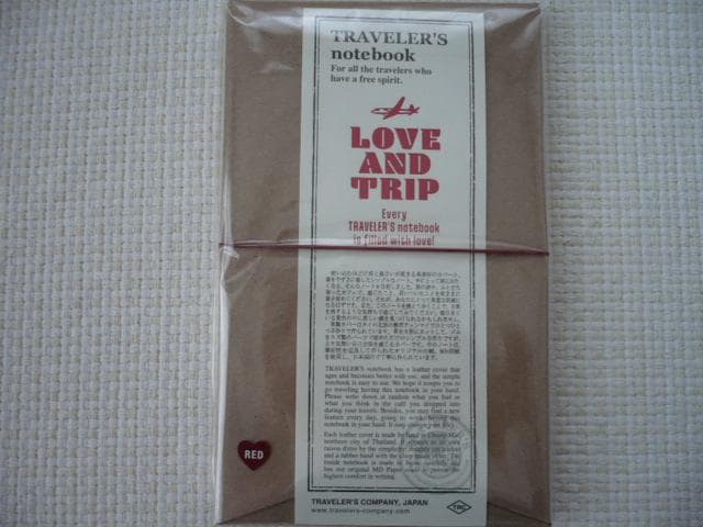 新品トラベラーズノート Love and trip レギュラーサイズ レッド