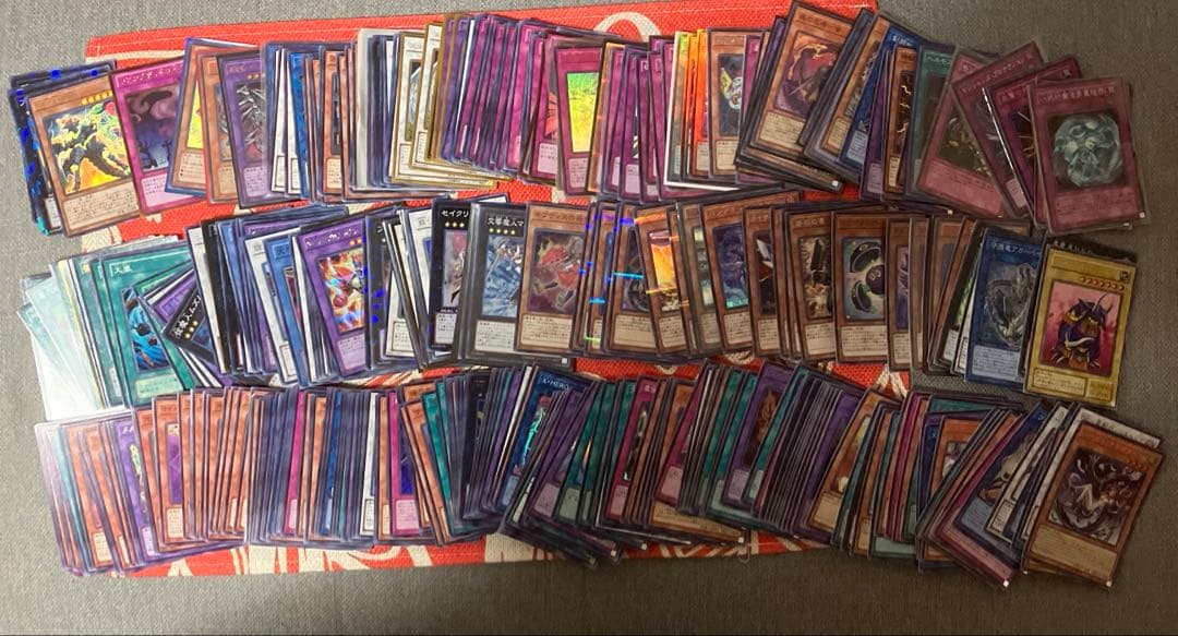 遊戯王　スリーブ、デッキ、未開封パックなど
