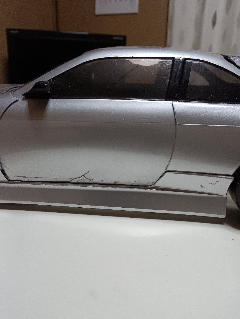 オ*ん様 S14シルビア（後期)ボディー　前後ブリスターフェンダー仕様 1/10