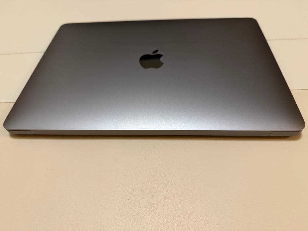 MacBook Air 本体 スペースグレー M1モデル8GB (US配列)