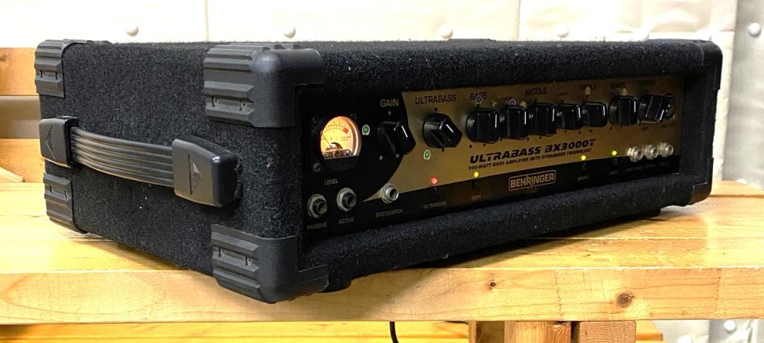 【最終値下げ】Behringer BX3000T ベースアンプ動作良好