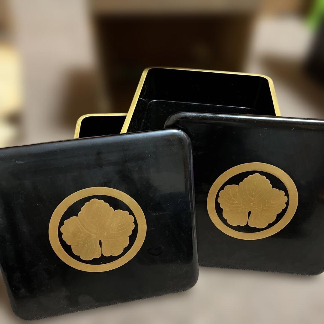 輪島塗重箱 アンティーク　木箱入り　26日迄の出品です