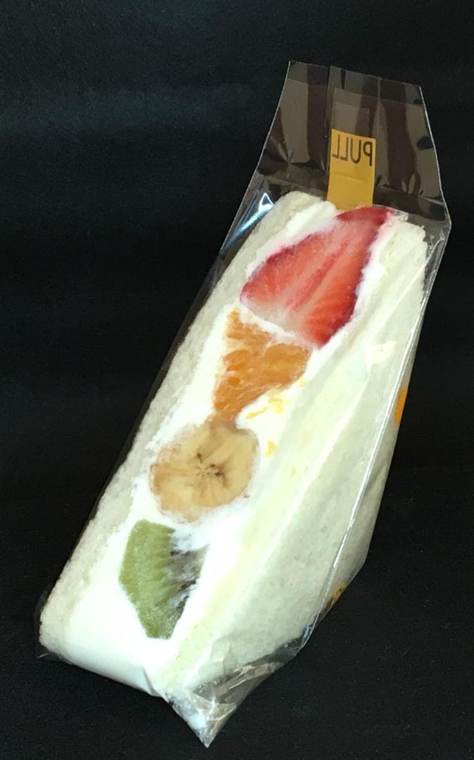 2枚組具沢山サンドとフルーツサンドにも最適 幅５０㎜６円５０銭／枚４０００枚／箱