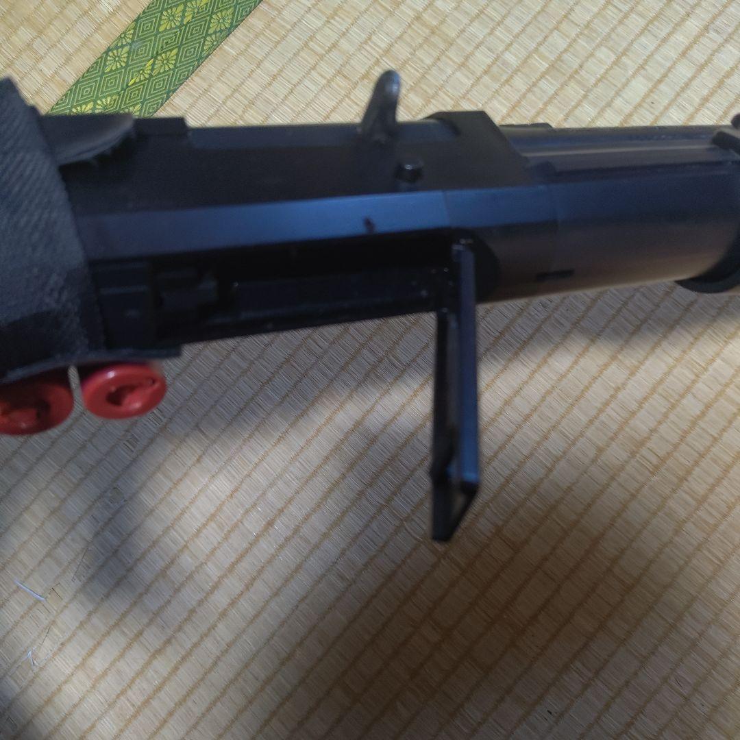東京マルイ M3スーパー90 エアーコッキングショットガン　予備カートリッジ付き