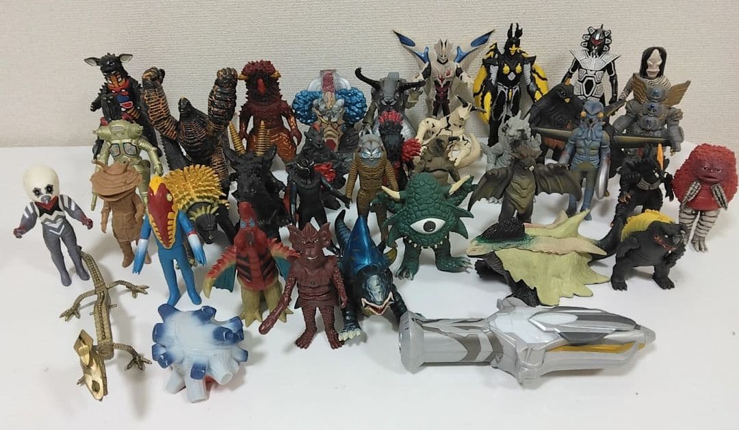 ウルトラマンシリーズ 怪獣フィギュア39体＋DXギンガスパーク付き☆全40個