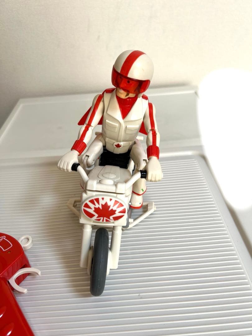 トイストーリー デュークカブーン、ラジコン
