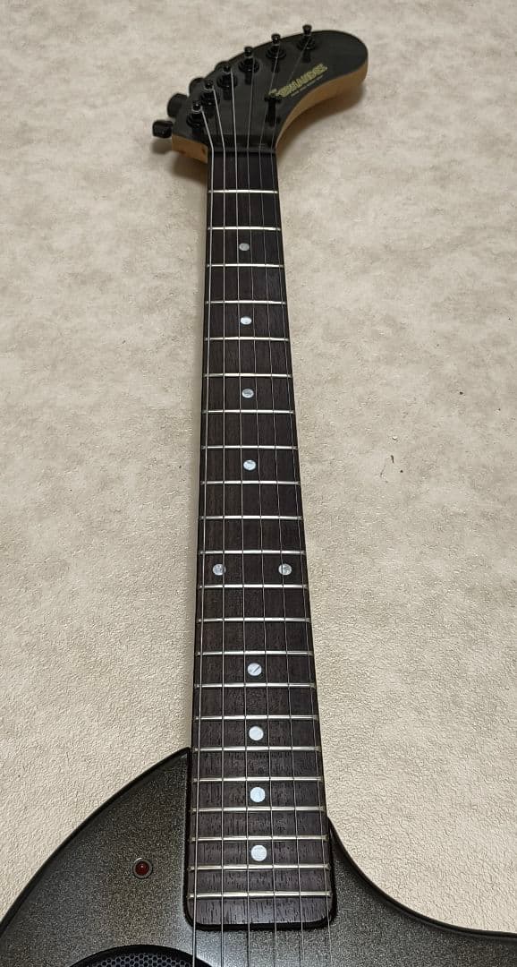 【美品】ZO-3 芸達者 MB アンプ内蔵ミニギター ケース付
