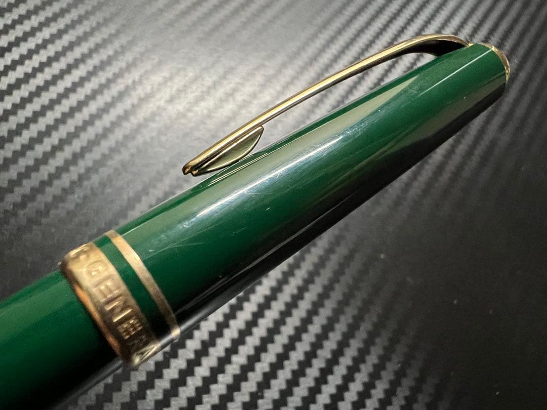 極美品 モンブラン ジェネレーション オリーブグリーン ペンシル 0.5mm