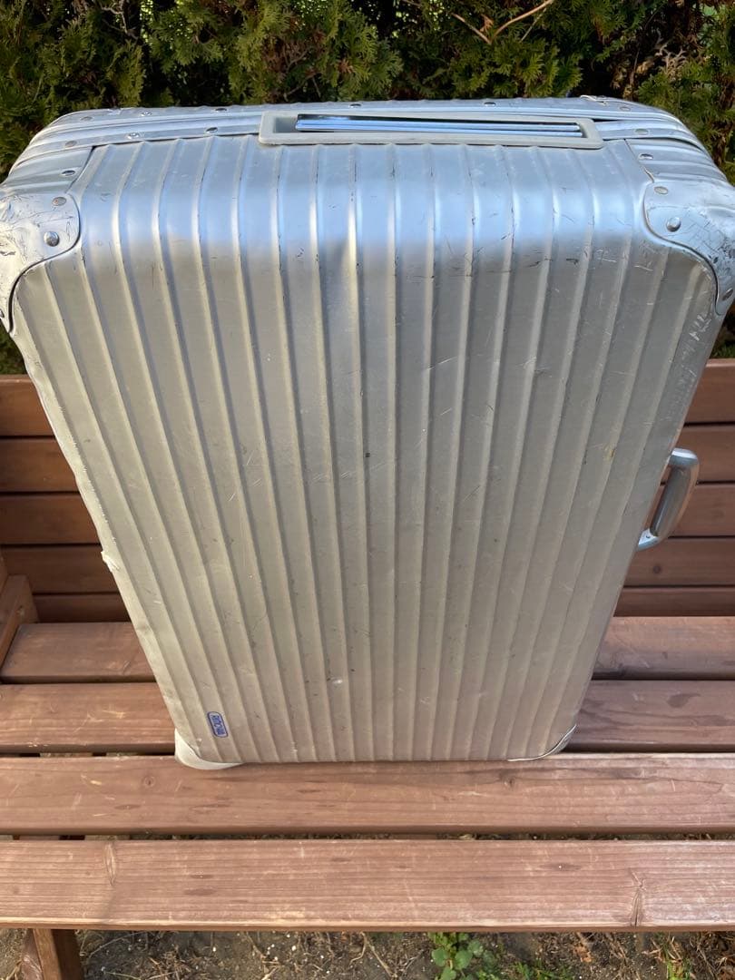 RIMOWA アルミニウムキャリーケース 中型