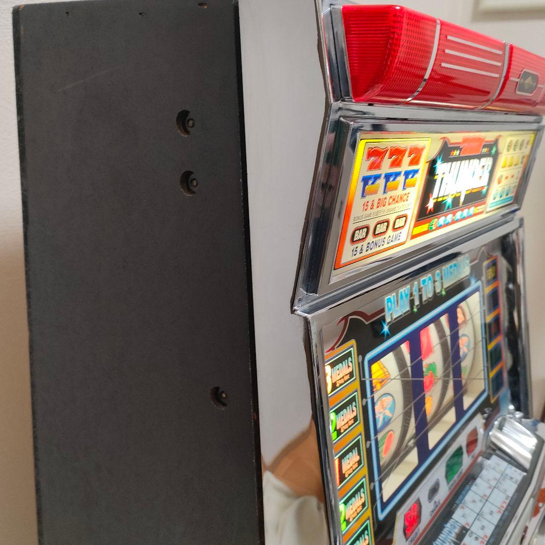 希少 初代サンダー THUNDER 4号機 実機 動作品 状態良好 サンダーV