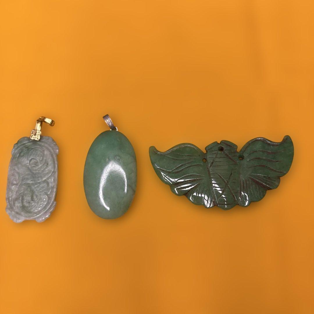 翡翠　緑玉　蝶