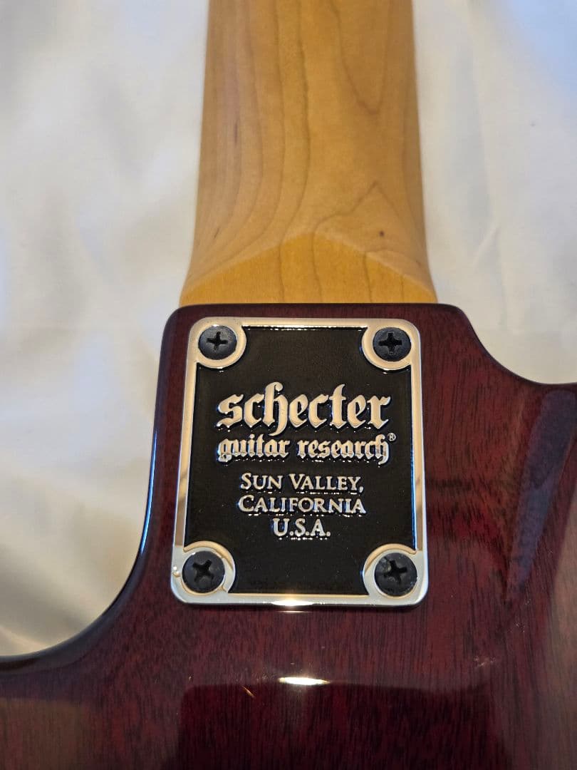 Schecter（シェクター)　7弦　Omen Extreme7　Diamond