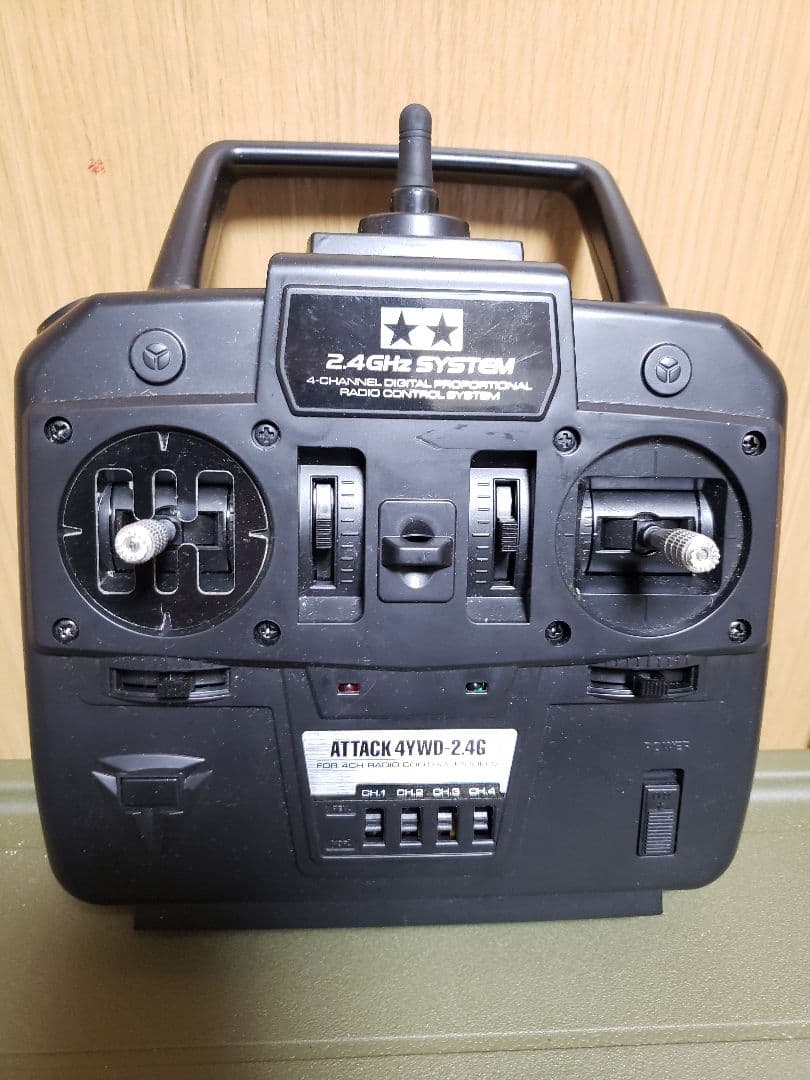 タミヤ　アタック2.4G　プロポ　attack 4ywd 2.4g