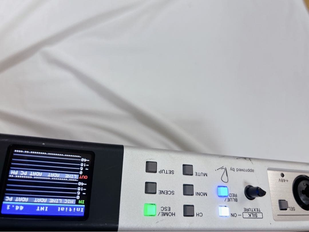 Steinberg AXR4U オーディオインターフェース