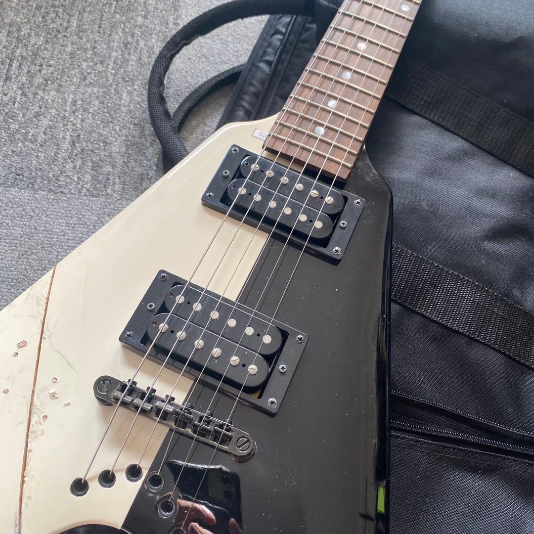 DEENGUITARS マイケルシェンカーモデルフライングV 専用ケース付改造品
