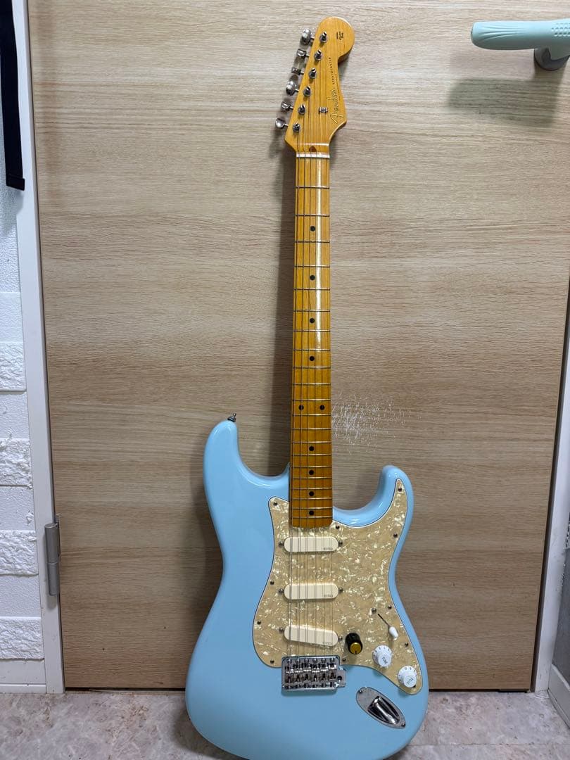 Fender Japan ストラトキャスター カスタムPU搭載　【美品・即納】