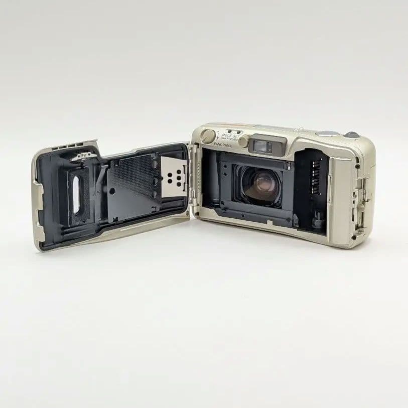 OLYMPUS μ ZOOM 105