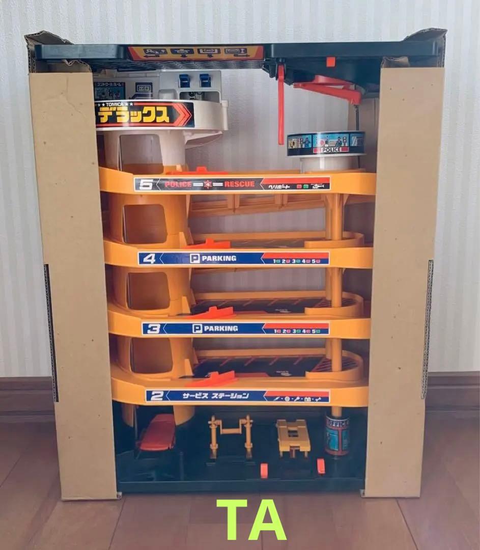 トミカビルデラックス ヘリコプター付 昭和レトロ 1980年代 トミカ