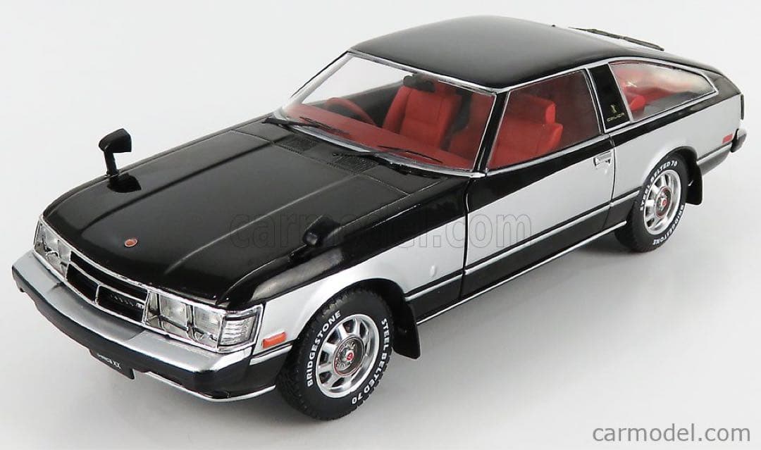 WHITEBOX トヨタセリカXX 1978 マンハッタン 1/24 外箱破損