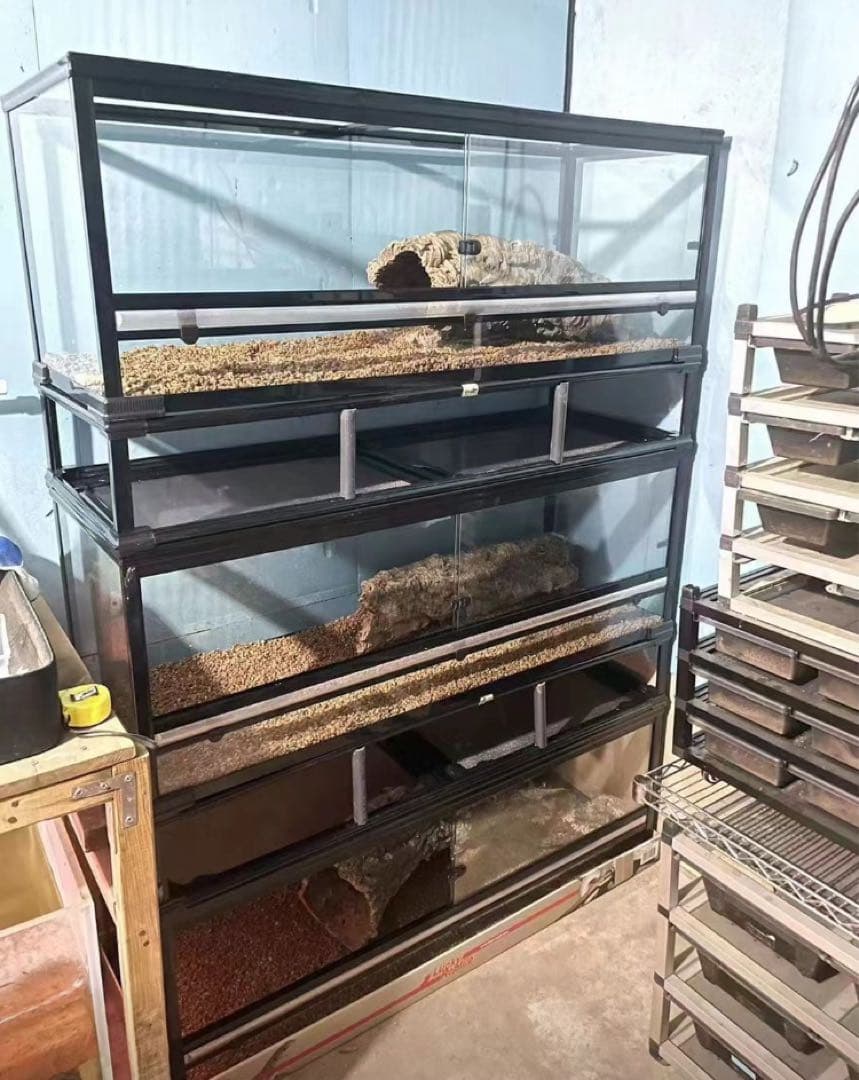 爬虫類両生類飼育ケージ組み立て式 ガラス飼育ケージ90x45x45cm引取り限定