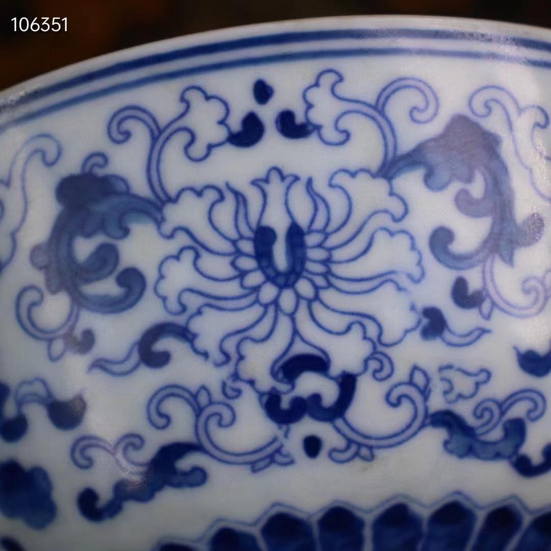 中国古美術・旧蔵青花磁碗一対・古漆器箱付・置物・文房具・時代物