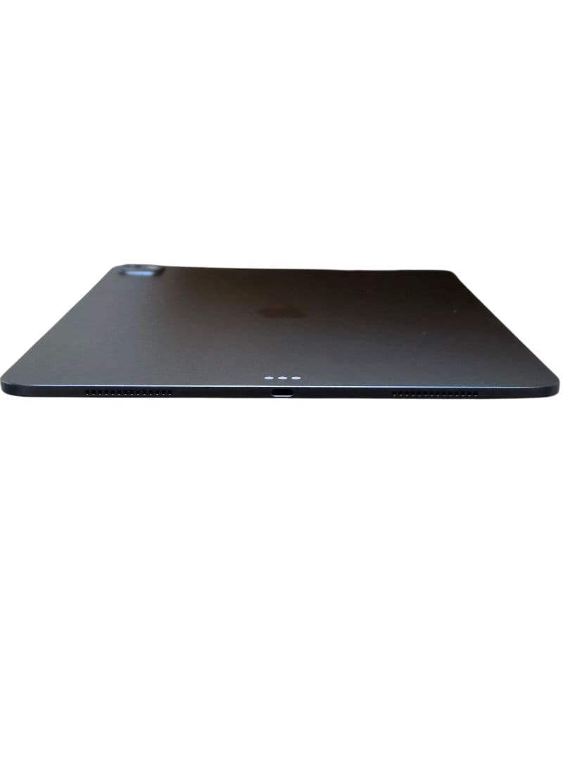 iPad Pro 13インチ M4 Wi-Fi 256 純正キーボード付き