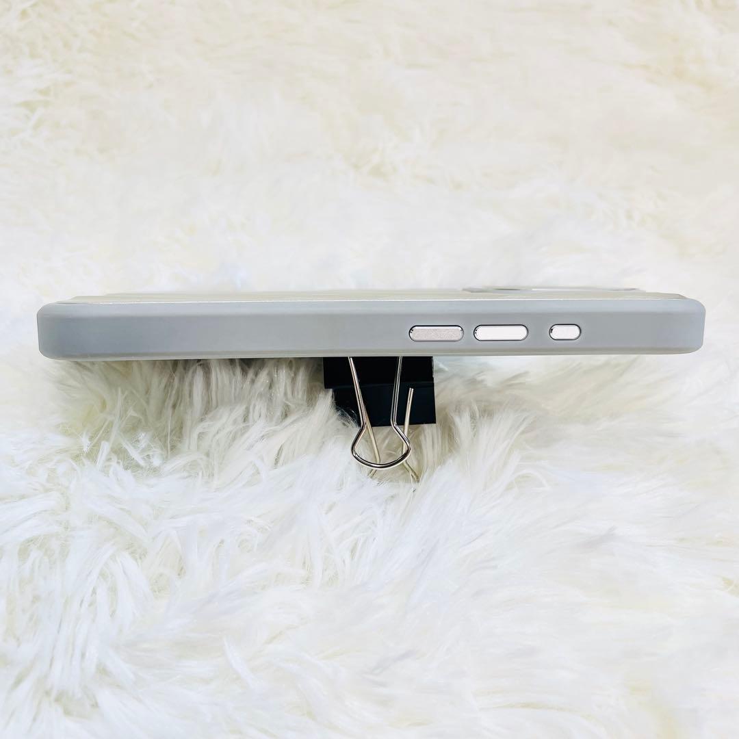 超美品　TUMI アルミケース　iPhone15 PRO シルバー