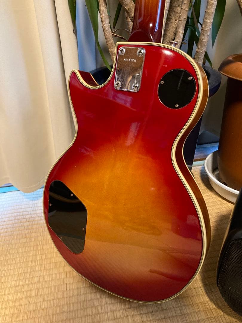 Fresher レスポールカスタムコピー ジャパンビンテージ　70年代