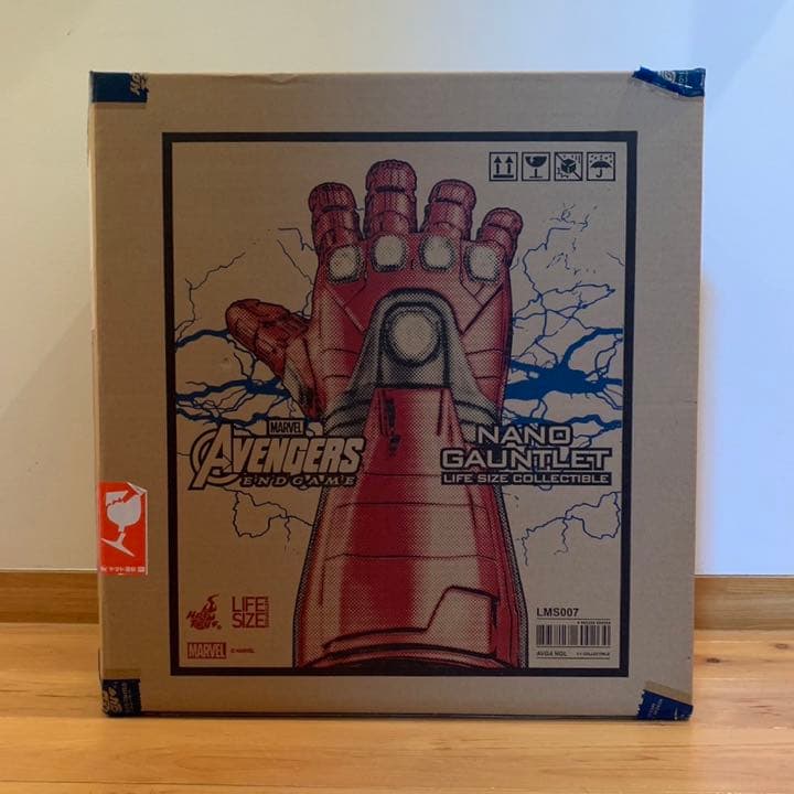 ホットトイズ　アベンジャーズエンドゲーム　ナノガントレット1/1レプリカ