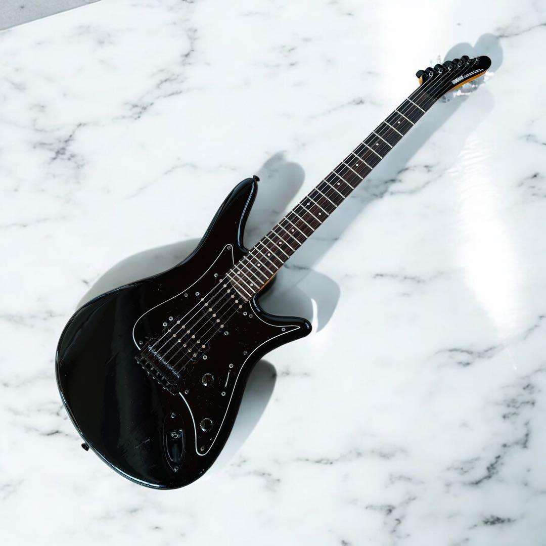 YAMAHA ヤマハ　mg エレキギター　ストラトキャスター