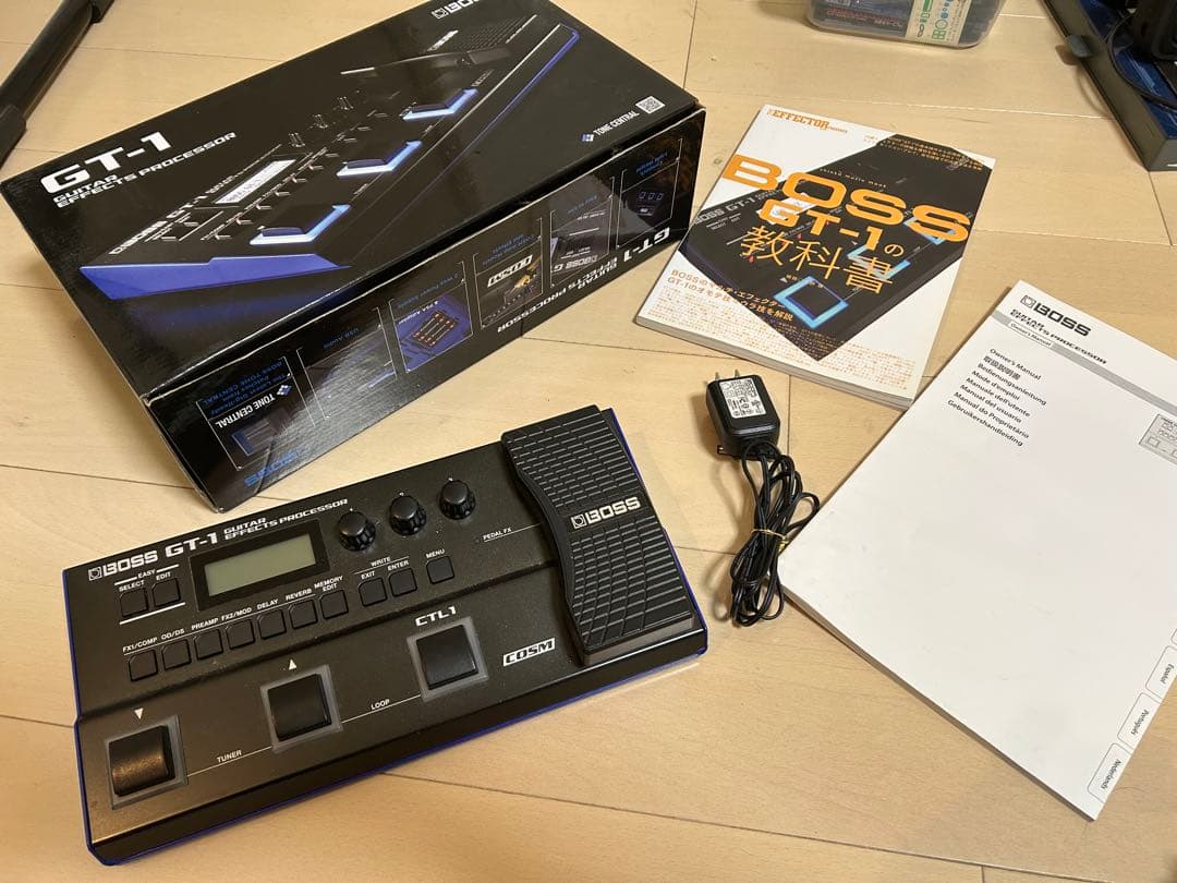 BOSS GT-1 電源、外箱、取説、GT-1の教科書セット