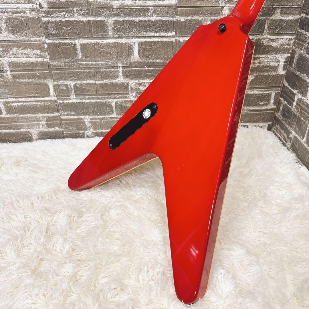 Chatting Bird フライングVタイプ フレイムトップ！セットネック仕様