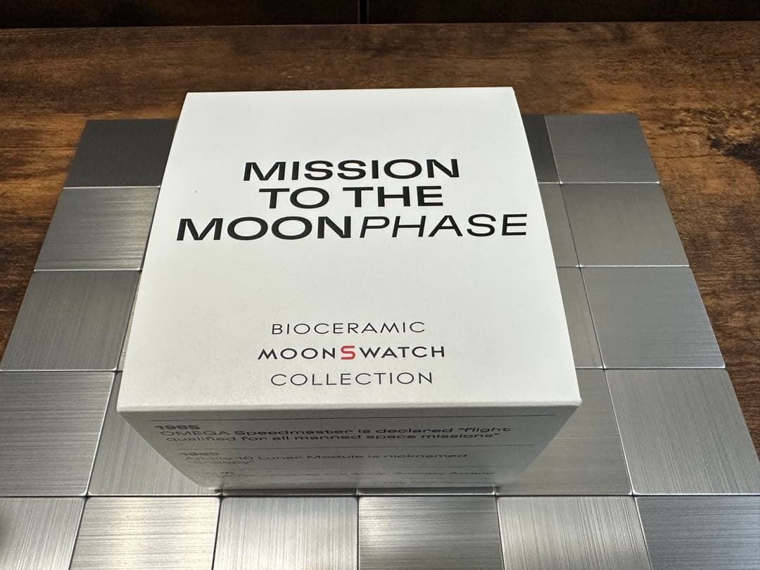 【追記あり】ムーンスウォッチ スヌーピー ホワイト