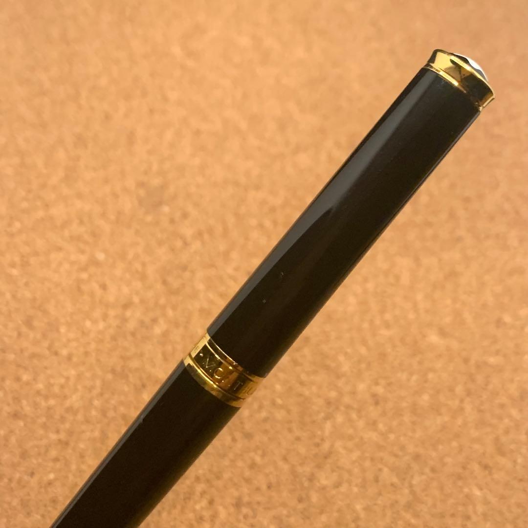 モンブラン　ノブレスオブリージュ　万年筆　黒　14K