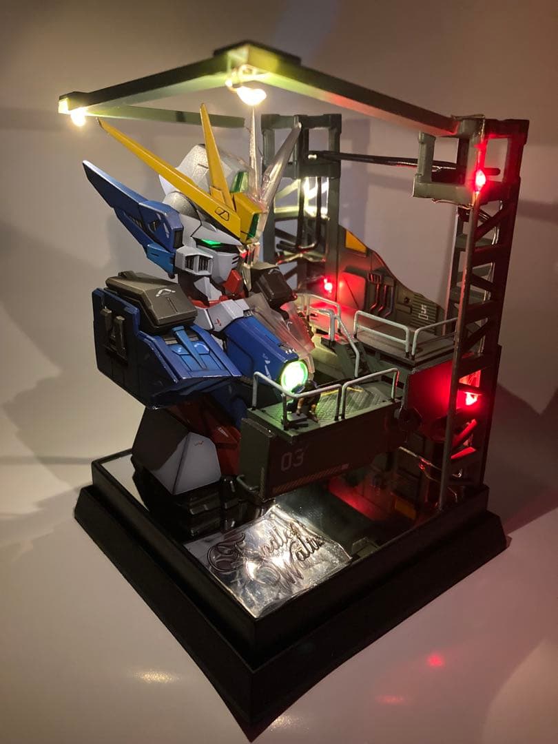 ガンダム Ｗ　EW メカニカルバスト　LED付き