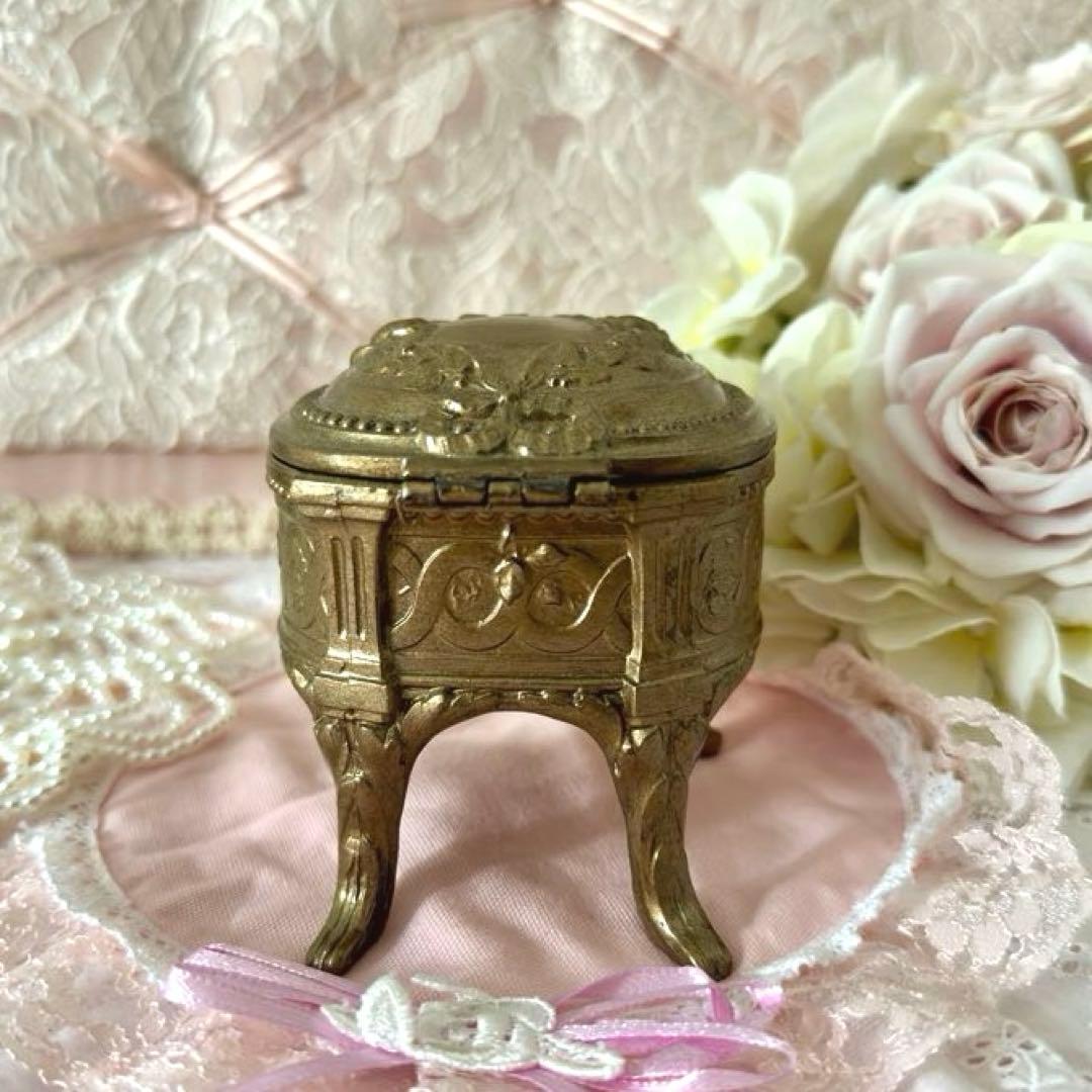 アンティーク ブロンズ製 薔薇モチーフジュエリーBOX