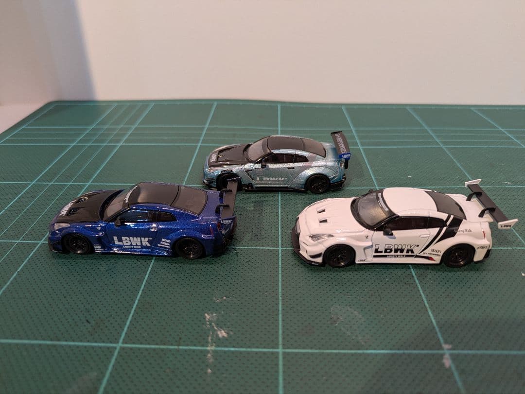 MINIGT 日産 GT-R 3台セット 299 209 135