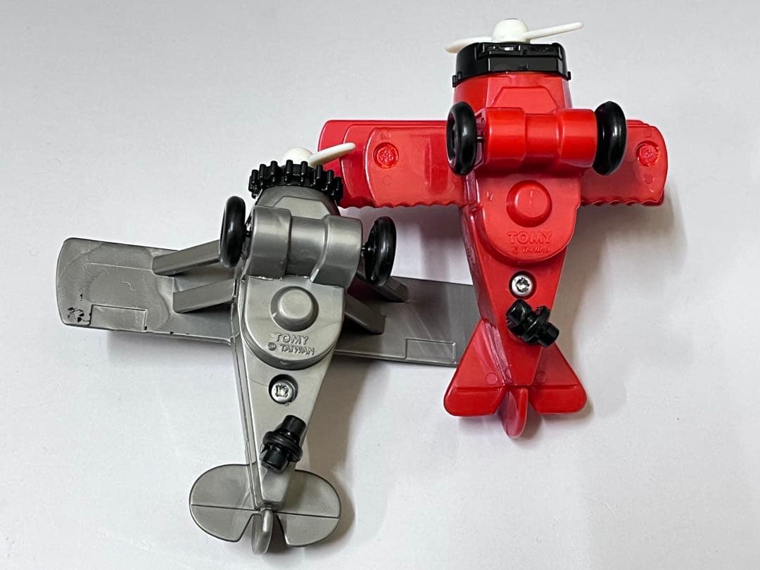 E698 レトロ　ゼンマイ飛行機TOMY ゼンマイおもちゃ TAKARATOMY