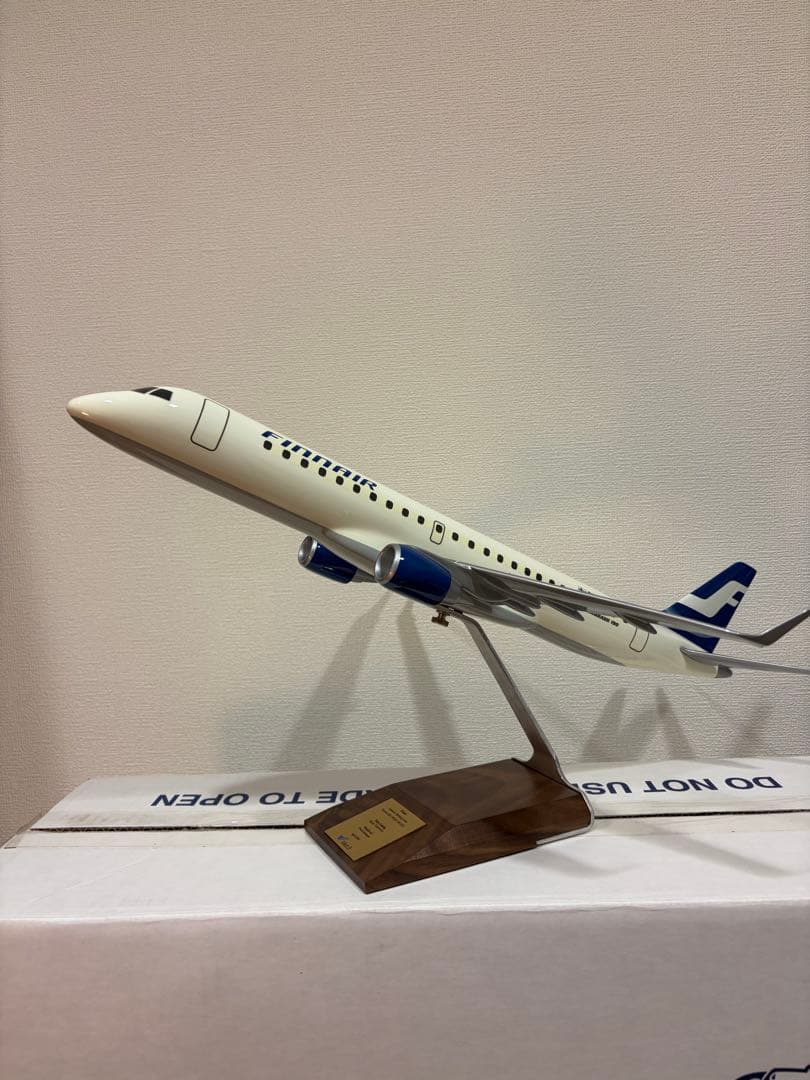 1/72 PACMIN パックミン フィンエアー E190 finnair