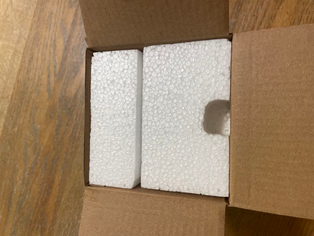 トトロ　置き物　どんぐりよいこらせ