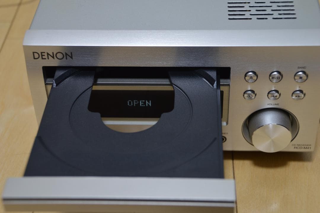 DENON AVアンプ シルバー　　【２０２２年製 】
