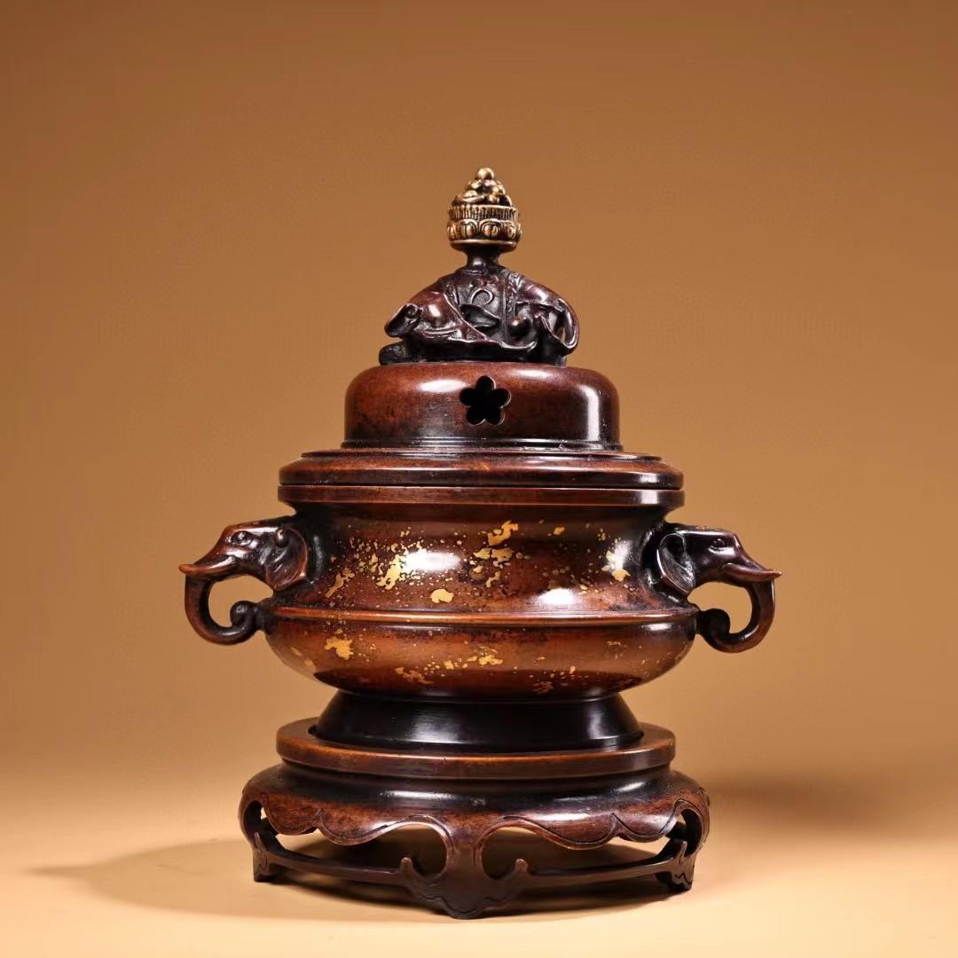 中国古美術・旧蔵鏨刻鍍金の熏香炉・純赤銅・純手作り・高浮彫・置物・茶道具・文房具