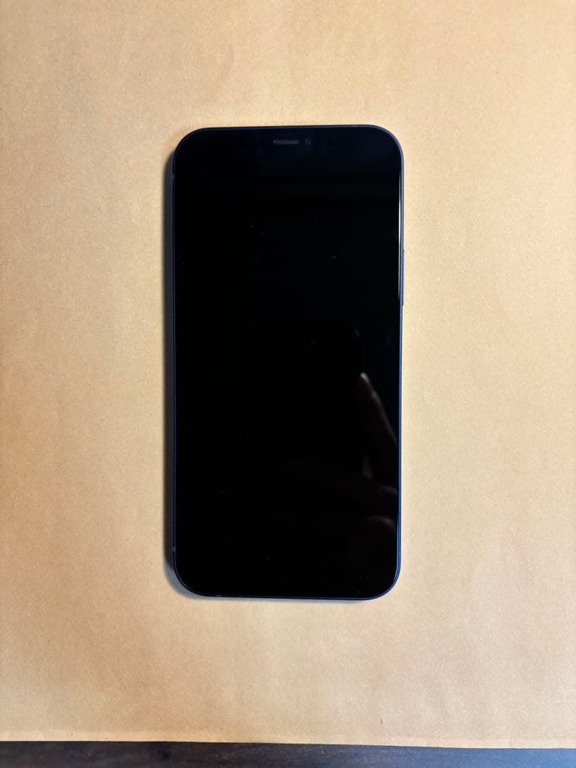 iPhone12 本体