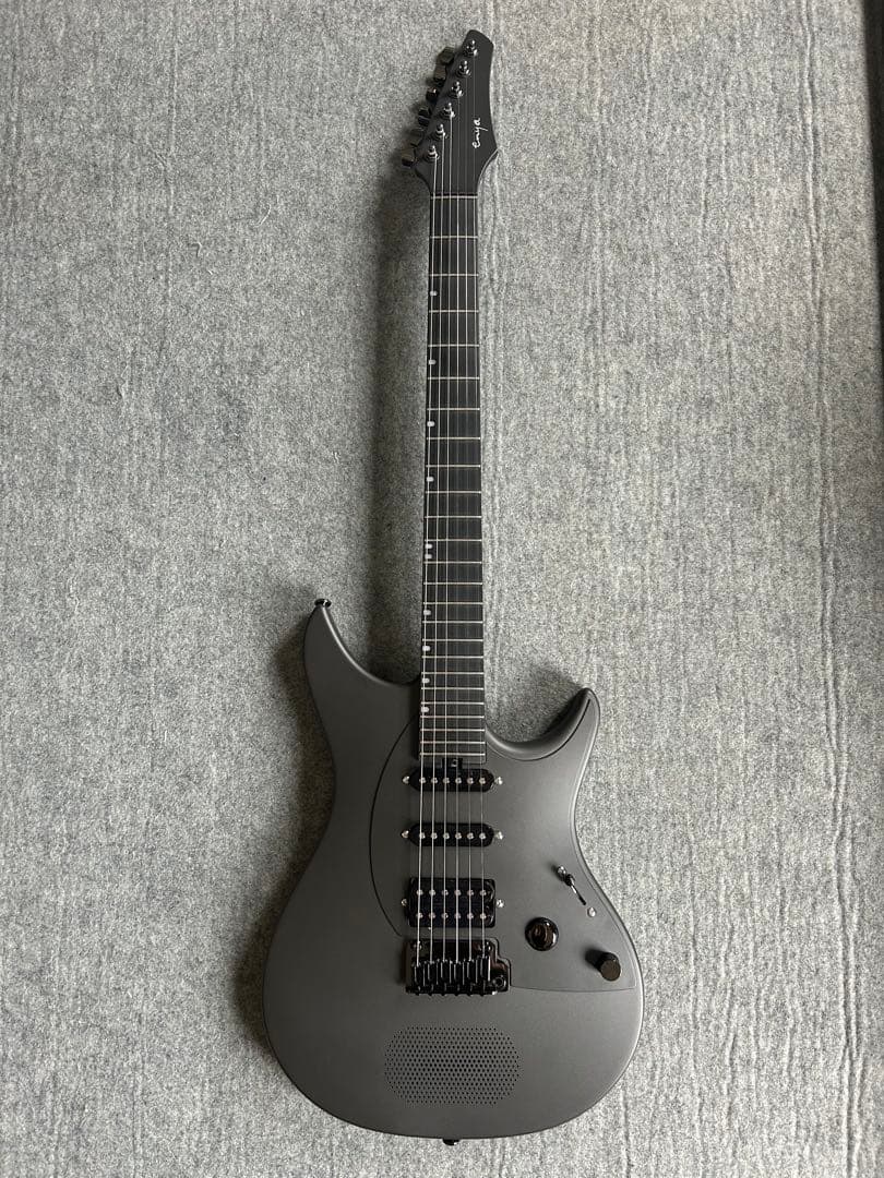 美品　enya エレキギター マットブラック　フットスイッチ付き